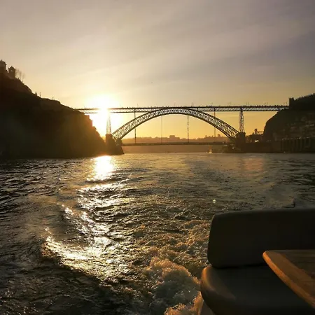 Yacht - Douro Charter 3*