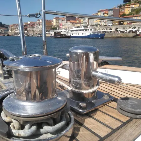 Yacht - Douro Charter Bed and breakfast 3*